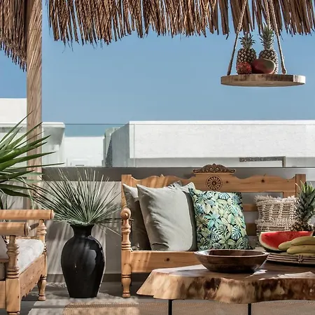 Khroma Luxury 2 Front Apartament Hersonissos (Crete)